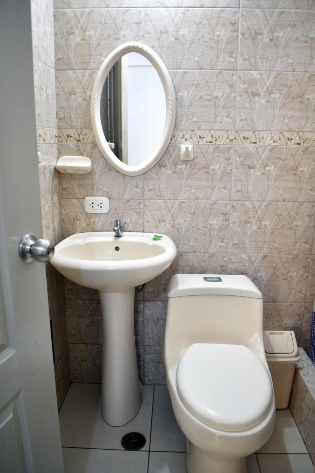 Hospedaje El Buen Samaritano Paracas Kamer foto